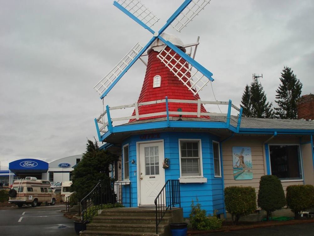 Windmill Inn Lynden Bagian luar foto